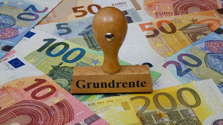 Von der Grundrente sollen Menschen mit Mini-Renten profitieren.