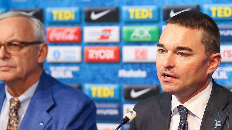 Investor Lars Windhorst (r.) denkt groß - Hertha-Präsident Werner Gegenbauer eher solide.