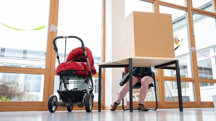 Bis mittags hatten deutlich mehr gewählt als noch vor fünf Jahren.