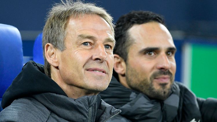 Nach Jürgen Klinsmann hat auch dessen Co-Trainer Alexander Nouri nun keine Zukunft mehr bei der Hertha.