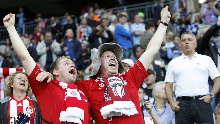 Können Fußball-Fans dieses Jahr doch noch in Deutschlands Stadien jubeln?