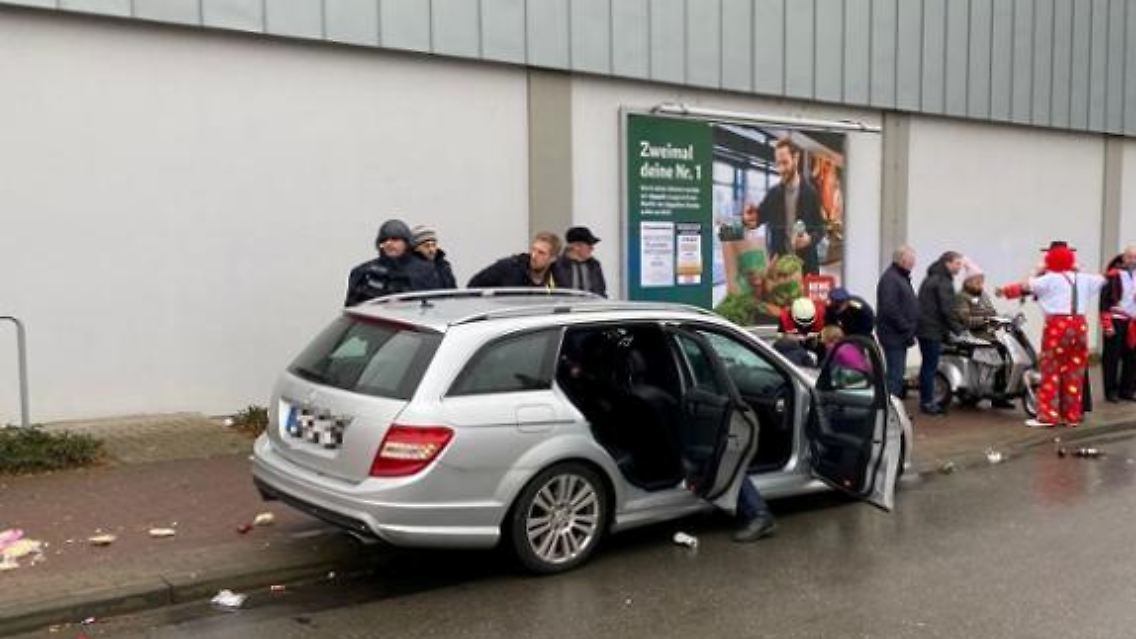 Nach ntv-Informationen könnte es 20 Schwerverletzte gegeben haben.