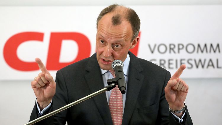 Merz sagte wie immer, er wolle einen Beitrag leisten - dass er das als Vorsitzender tun will, sagte er nicht.