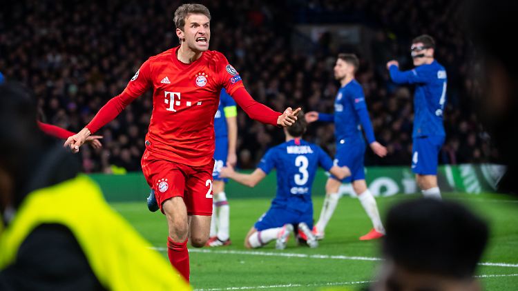 Trifft wie zu besten Zeiten: Thomas Müller wird beim FC Bayern wohl bis 2023 verlängern.