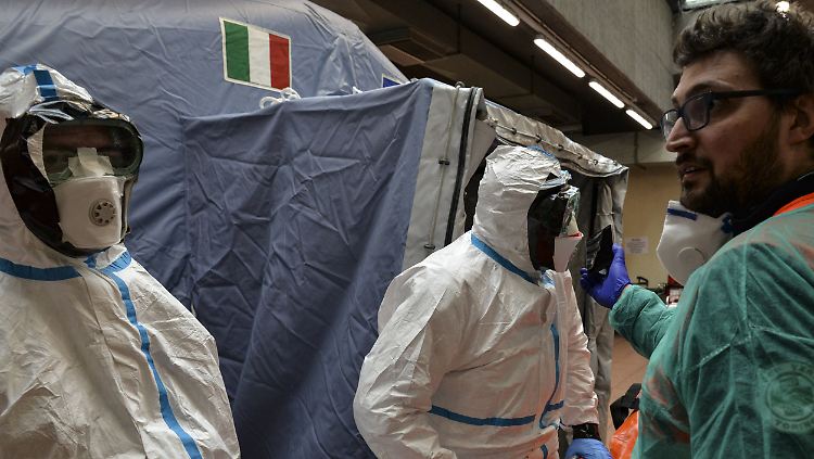 In Italien gibt es bereits 370 Infektionen mit dem Coronavirus. Geschäftemacher versuchen, die Angst auszunutzen.