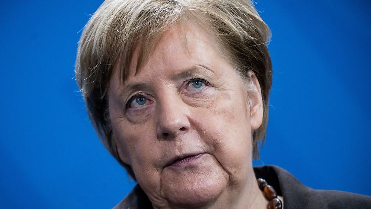 Bundeskanzlerin Merkel droht eine juristische Auseinandersetzung.