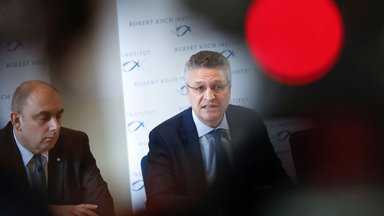 Das Robert-Koch-Institut unter der Leitung von Lothar Wieler hat bereits im Januar ein Coronavirus-Lagezentrum eingerichtet.