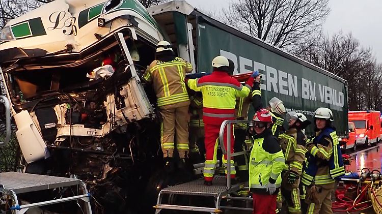 Held der Straße.JPG