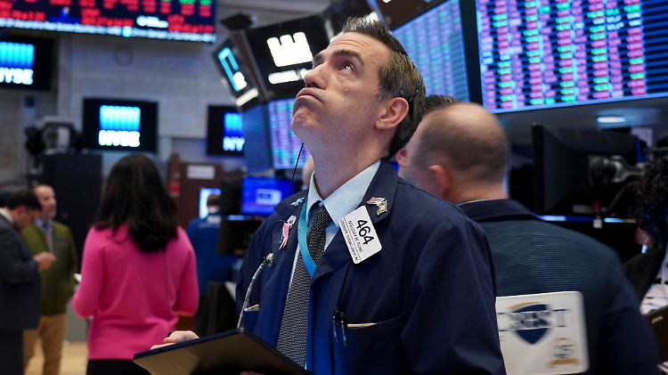 Sorgenvolle Blicke an der Wall Street.