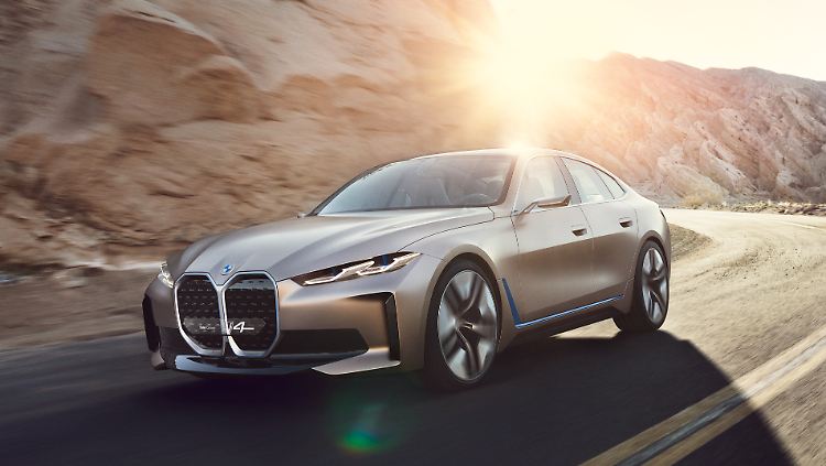 In gar nicht ferner Zeit soll der BMW i4 so über die Straßen rollen.
