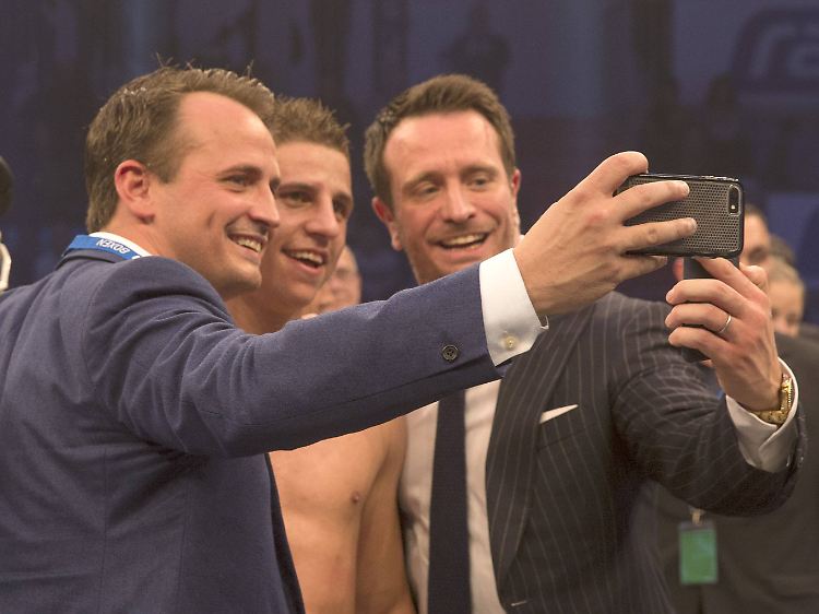 Nisse, links, und Kalle Sauerland sind in die Fußstapfen seines Vaters getreten.