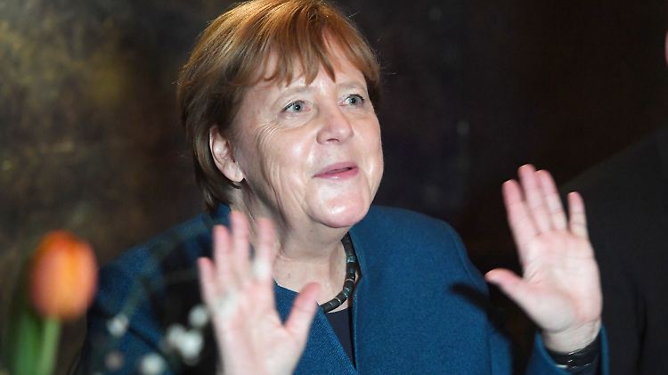 Gastgeberin in Stralsund: Bundeskanzlerin Merkel hält auf Handhygiene und plädiert für Gelassenheit.