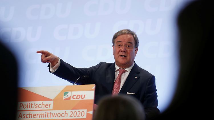 In der Bundes-CDU gibt es wenig Verständnis für die Thüringer Parteifreunde. Auch Armin Laschet pocht auf Abgrenzung zur Linken.