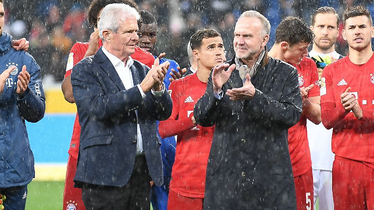 Gemeinsam setzten die Bayern und die Hoffenheimer ein starkes Zeichen gegen den Hass einiger Fans.