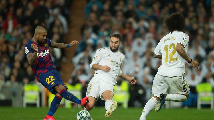 Madrid stürmt an die Spitze.