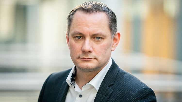 "Bei aller Schärfe in der politischen Auseinandersetzung, aber das ist ein direkter Angriff auf meine Familie", so Chrupalla.
