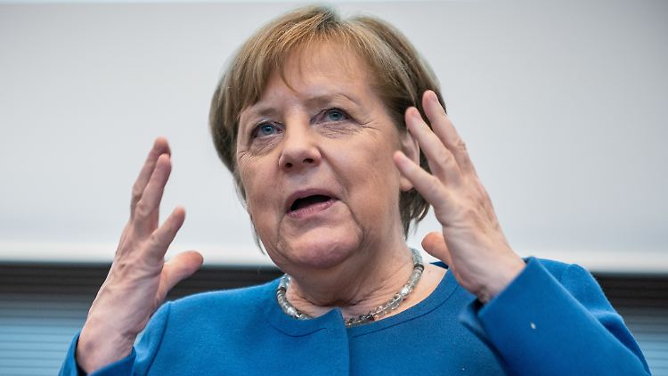 EU-Außengrenze verteidigt: Merkel zu Beginn der Fraktionssitzung. 