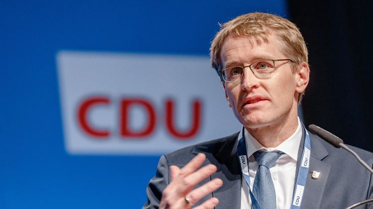 Günther will den Flüchtlingen in Griechenland helfen.