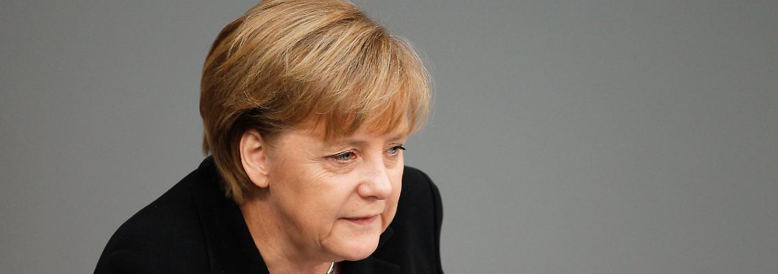 Merkel will die Euro-Bonds nicht und erntet dafür Kritik.