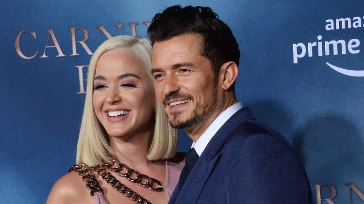 Orlando Bloom hat bereits einen Sohn, für die Sängerin ist es das erste Kind.