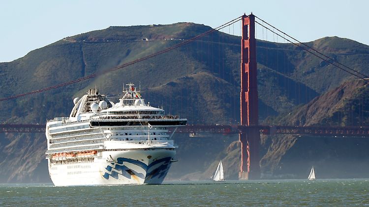 Auf der "Grand Princess" sitzen derzeit etwa 3650 Menschen fest.