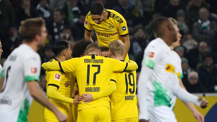 Dortmund jubelt: Der BVB steht auf Platz zwei.