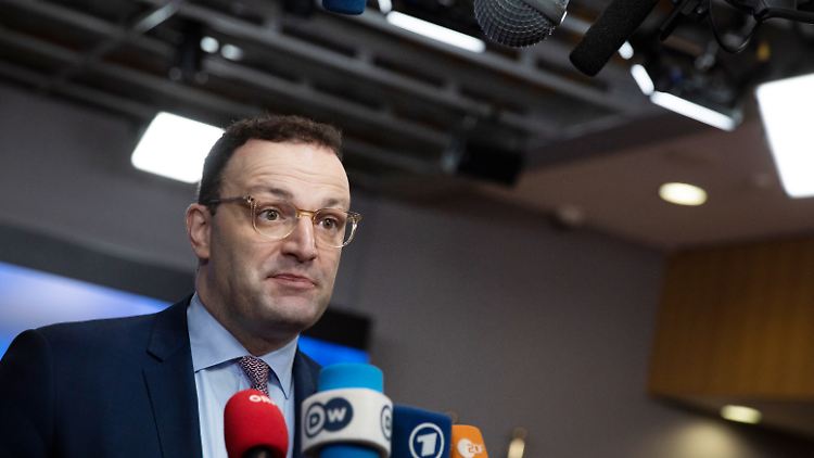 Gesundheitsminister Spahn fordert "einen größeren Etat und mehr Handlungsmöglichkeiten" auf europäischer Ebene.