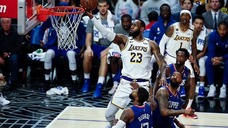 LeBron James hat einmal mehr gezeigt, warum er als bester Basketballer der Welt gilt.
