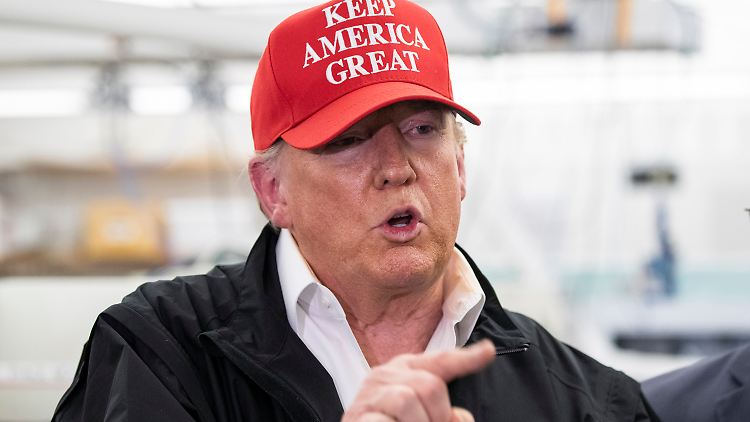 Muss künftig aufpassen, was seine Mitarbeiter twittern: Donald Trump.