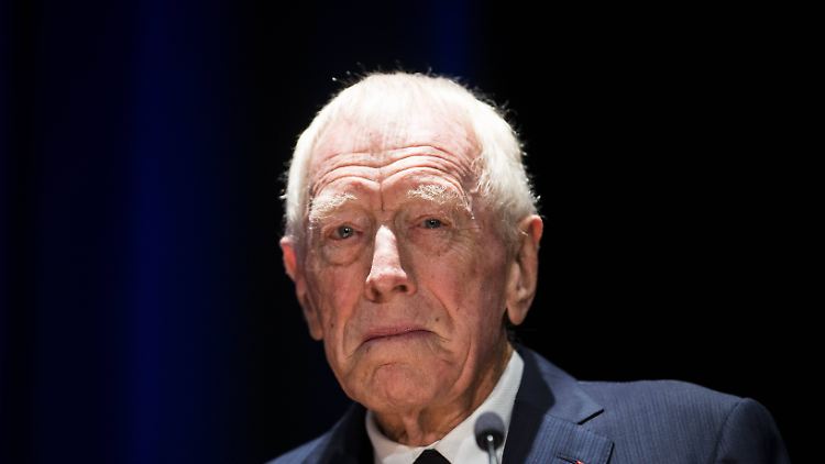 Er spielte Schach mit dem Tod und trieb Besessenen den Teufel aus: Hinter Max von Sydow liegt eine lange Schauspielkarriere.
