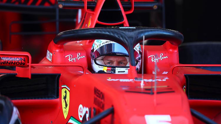 Sebastian Vettel kämpft noch mit seinem neuen Dienstfahrzeug.