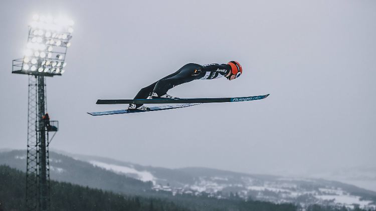 Leyhe springt in Norwegen um den Gesamtsieg mit.