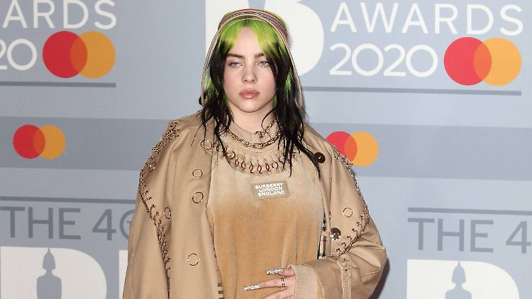Normalerweise verhüllt Billie Eilish ihren Körper lieber, als ihn öffentlich zur Schau zu stellen.