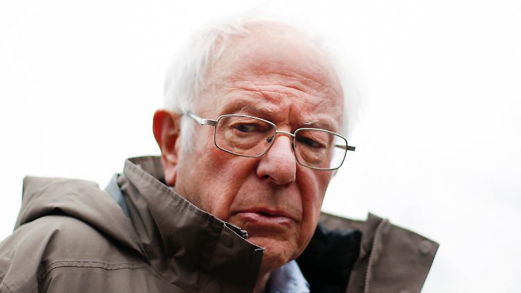 Macht Bernie Sanders weiter oder steigt er aus?