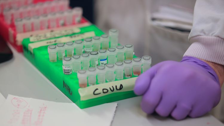 Der Mann wurde nach seinem Tod auf das Coronavirus getestet.