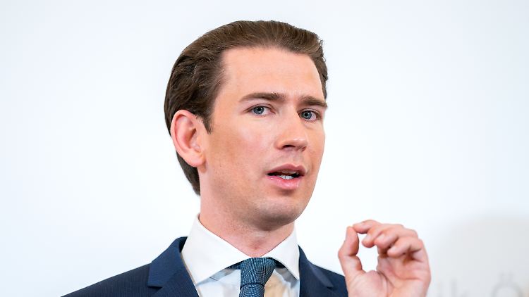 Sebastian Kurz fährt das Leben in Österreich herunter.