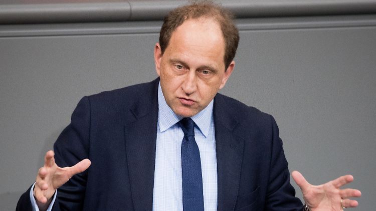 Alexander Graf Lambsdorff befindet sich in Quarantäne.