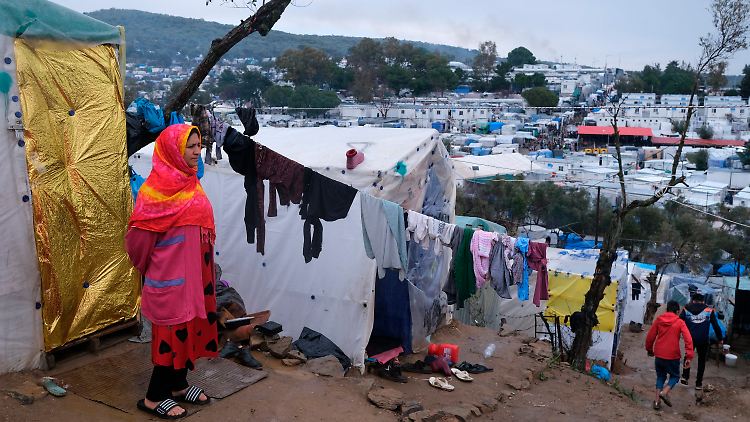 Noch gibt es unter den Flüchtlingen auf Lesbos keinen bestätigten Corona-Fall. Lediglich bei einer Griechin auf der Insel wurde das Virus nachgewiesen.