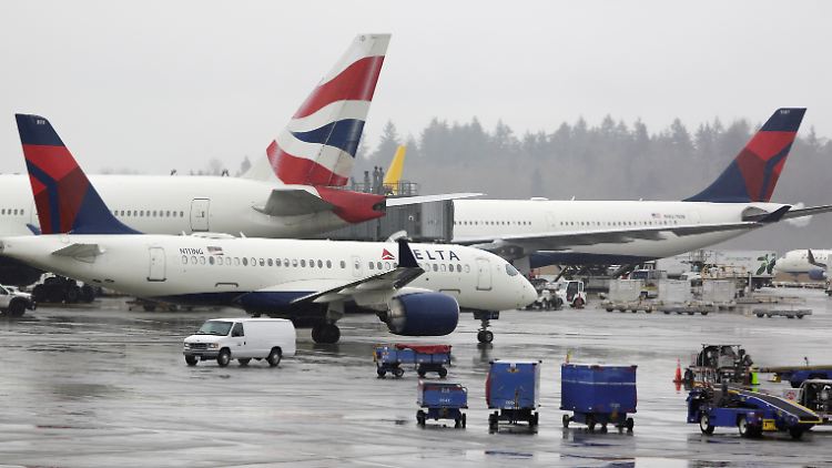 US-Airlines wie Delta müssen ihren Flugbetrieb im April und Mai um die Hälfte reduzieren.