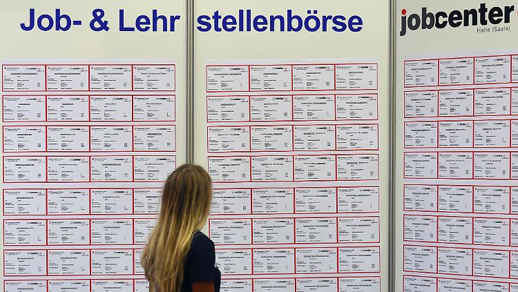 In einigen Wochen ist womöglich schon ein Anstieg der Arbeitslosenzahlen zu beobachten.