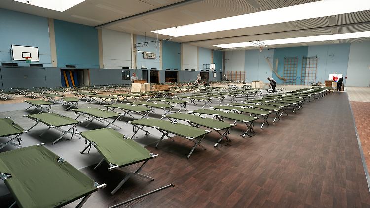 In Koblenz wird in einer Turnhalle eine Pflegehilfseinrichtung eingerichtet.