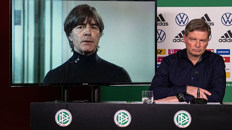 "Wichtiger Schritt" für die Nationalspieler: DFB-Trainer Joachim Löw freut sich über den Neustart der Bundesliga.