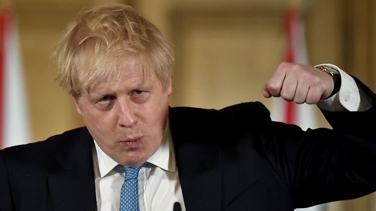 Johnson fordert die britische Bevölkerung auf, sich an die Maßnahmen der Regierung zu halten.