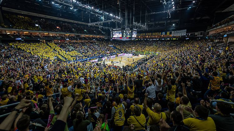 So voll wie beim Pokalfinale wird Alba Berlins Heimspielstätte so schnell wohl nicht wieder.