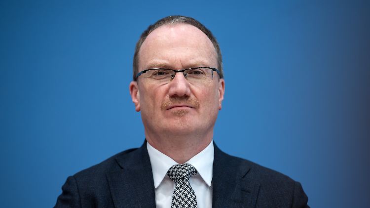 Lars Feld lehrt an der Uni Freiburg und ist Vorsitzender des Sachverständigenrats.