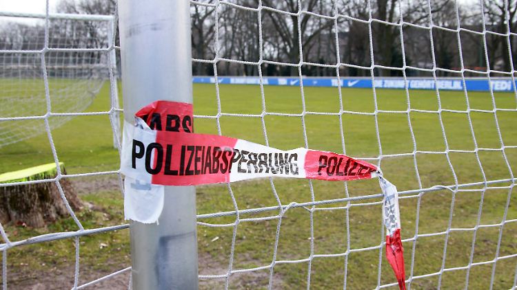 Die schärferen Maßnahmen zur Bekämpfung des Coronavirus bedeuten auch: Die Bundesliga kann nicht am 3. April wieder starten.