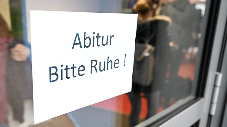 Noch ist unklar, ob in diesem Jahr überhaupt Abiturprüfungen stattfinden können.