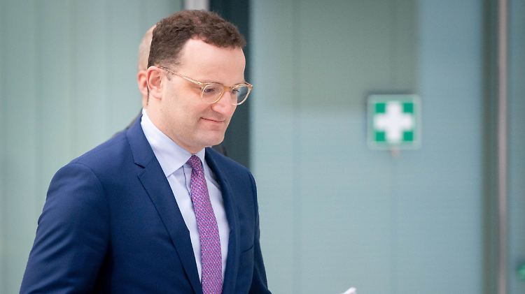 Nothilfen für die, die in der Not helfen: Spahn spannt den "Rettungsschirm" für Krankenhäuser auf.