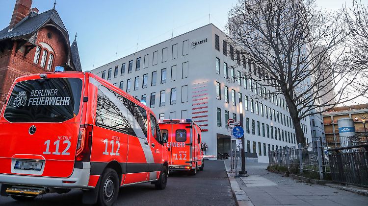 Die Zahlen der Infizierten und Verstorbenen steigen in Deutschland weiter deutlich.