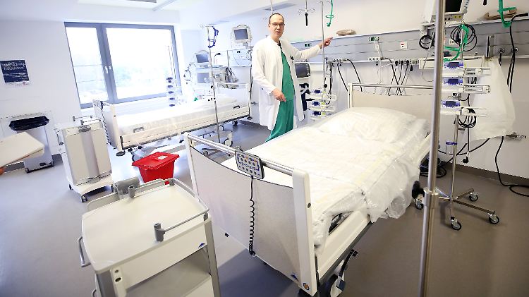 Von den derzeit rund 28.000 Intensivbetten in Deutschland stehen knapp 1000 in den Helios-Kliniken. 